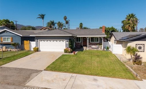 House in Corona, California, United States 1