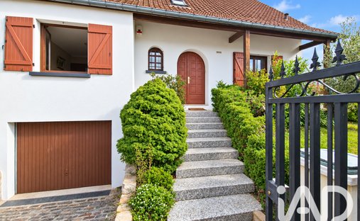 Casa en Aulnay-sous-Bois, Isla de Francia, Francia 1