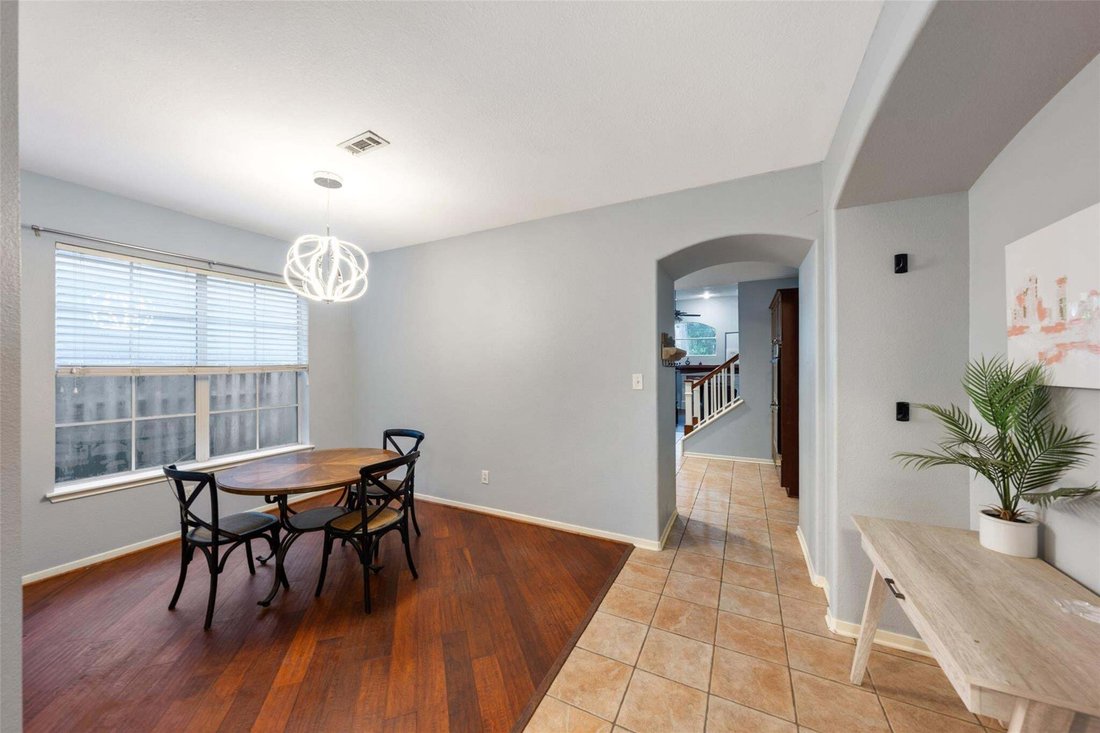 House in The Woodlands, Texas, United States 4 - 18842903