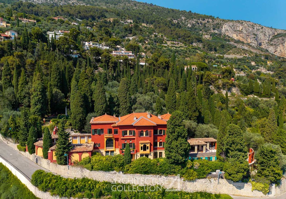 Villa en Menton, Provenza-Alpes-Costa Azul, Francia 2 - 18848614