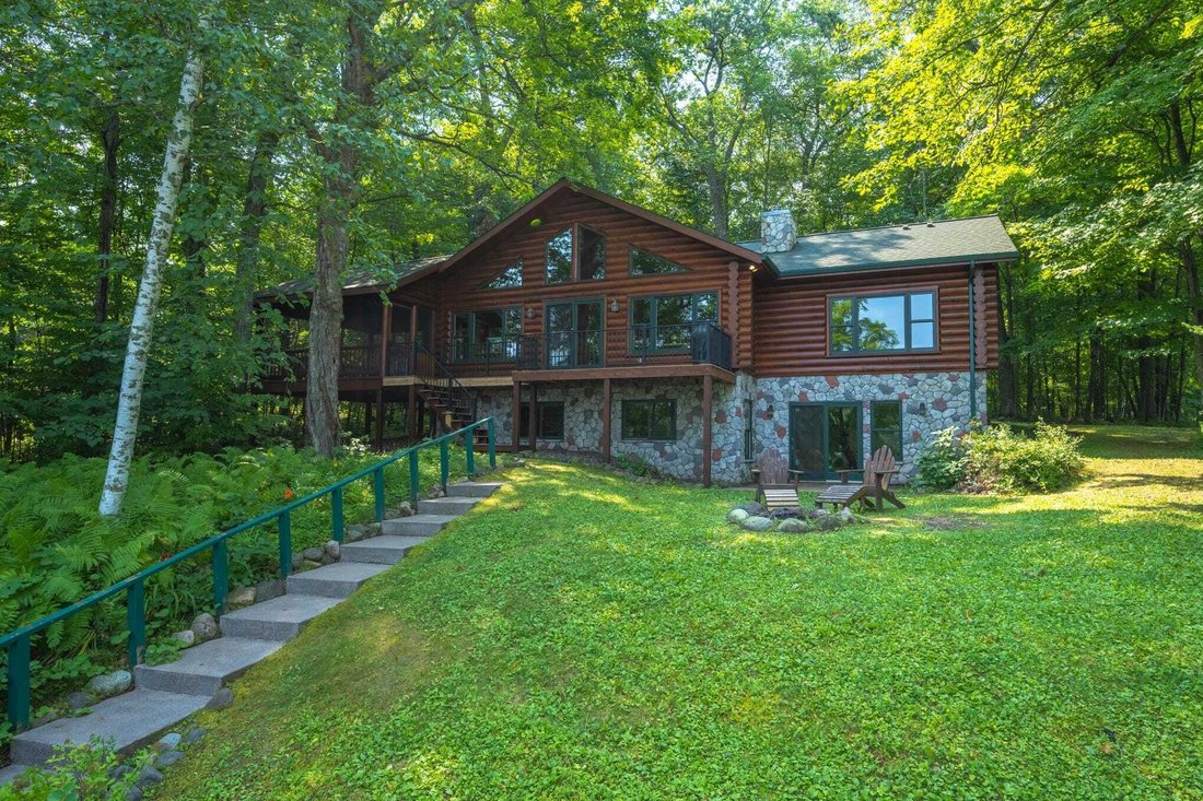 House in Balsam Lake, Wisconsin, United States 1 - 18854109