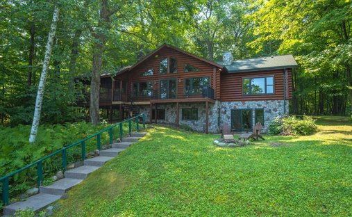 House in Balsam Lake, Wisconsin, United States 1