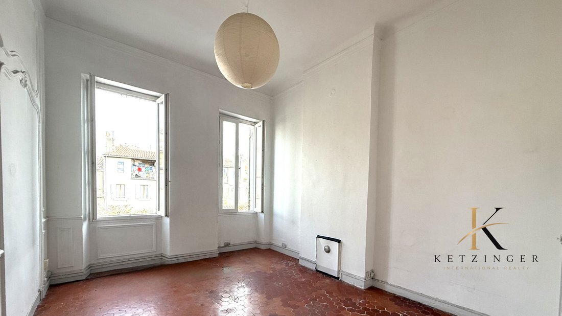 Apartment in Castellane, 6e Arrondissement, Marseille 2 - 17783597