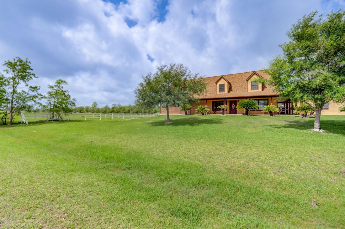House in Dickinson, Texas, United States 4 - 18847101