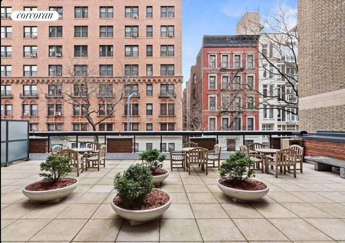 Condo in New York, New York, United States 3 - 18847268