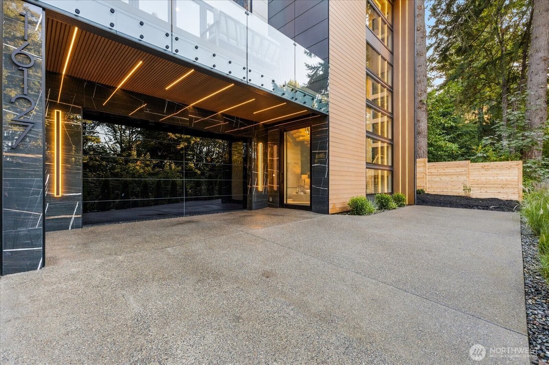 House in Bellevue, Washington, United States 2 - 18854351