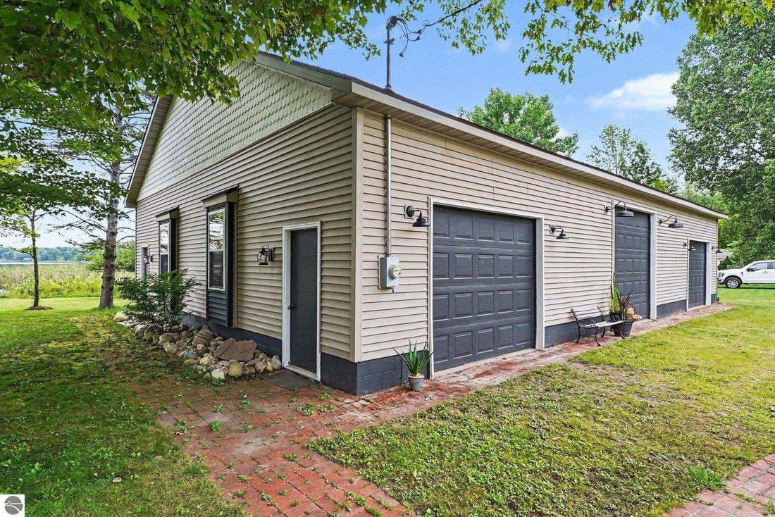 House in National City, Michigan, United States 5 - 18845928
