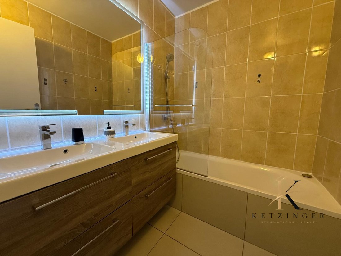 Apartment in Cannes, Provence-Alpes-Côte d'Azur, France 5 - 18465324
