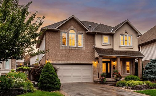 House in Hamilton, Ontario, Canada 1