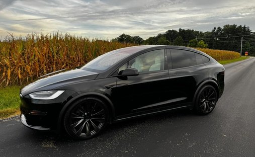 2022 Tesla Model X Plaid Sport Utility 4D in Lafayette, IN, United States 1