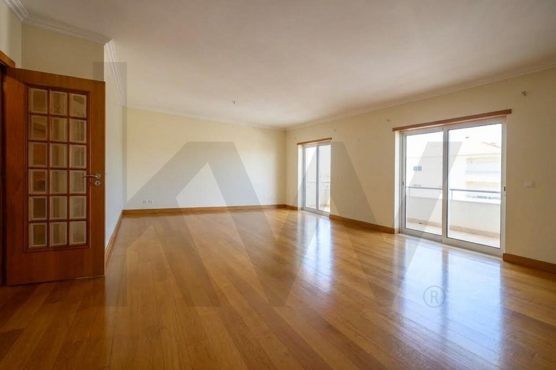 Wohnung in Estoril, Cascais und Estoril, Lissabon 3 - 18466350