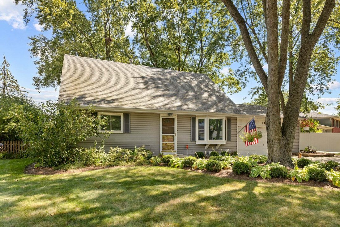 House in St. Charles, Illinois, United States 1 - 18854524