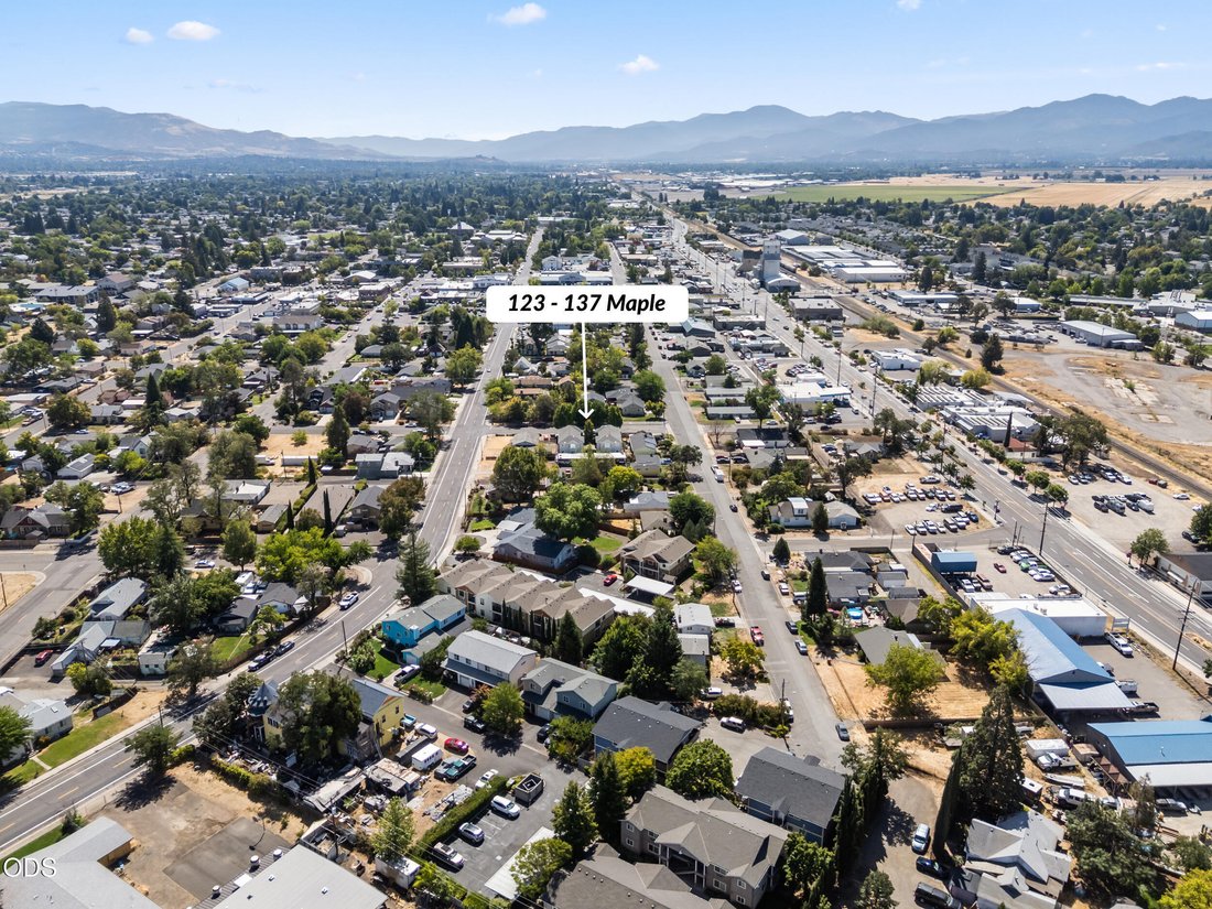 Otros en Medford, Oregón, Estados Unidos 4 - 18857526