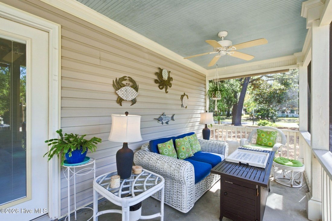 House in Oak Island, North Carolina, United States 5 - 18851511