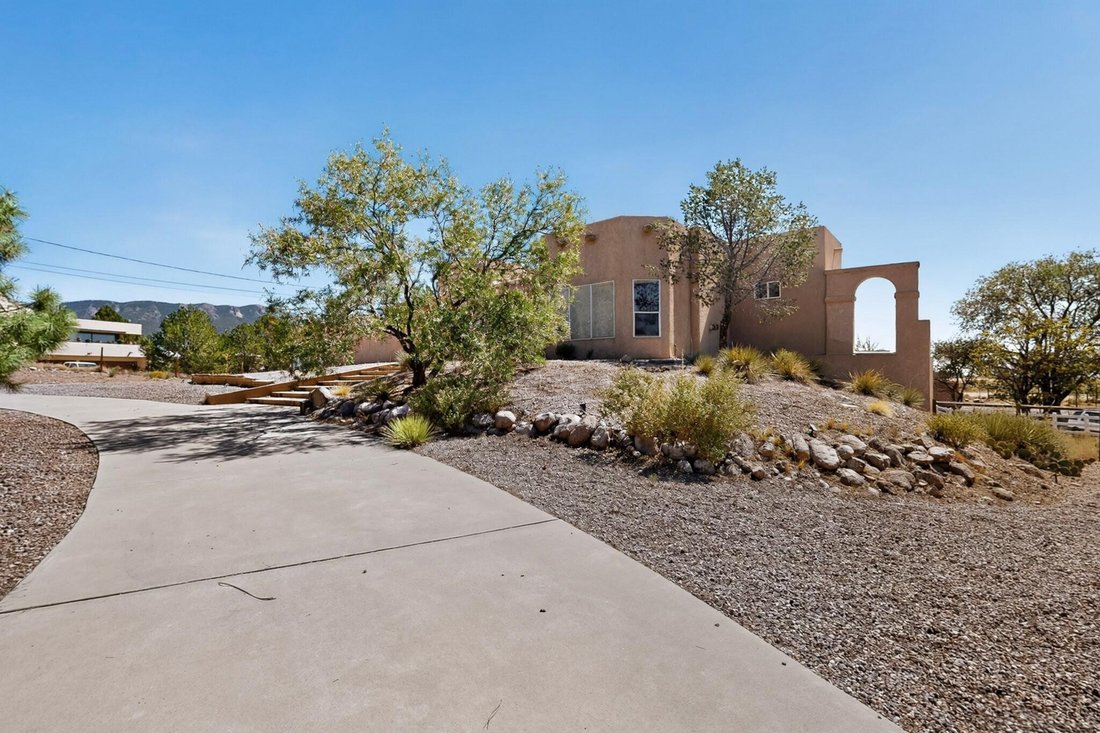 House in Albuquerque, New Mexico, United States 5 - 18799665