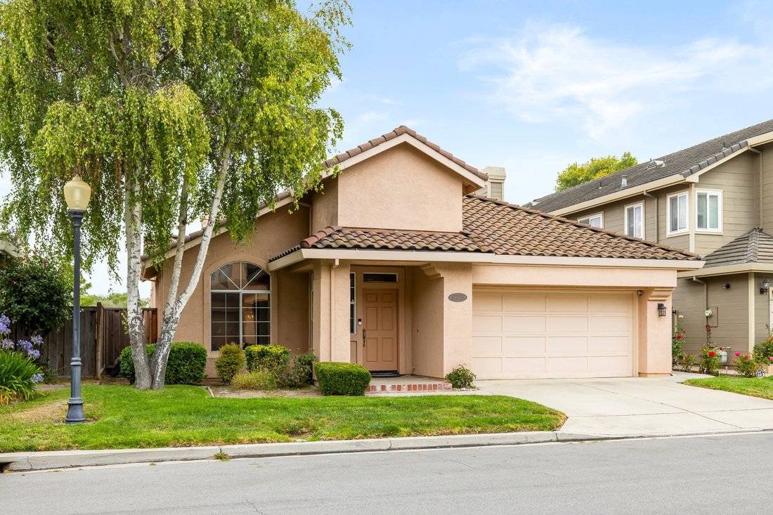 Casa a Salinas, California, Stati Uniti 1 - 18850852