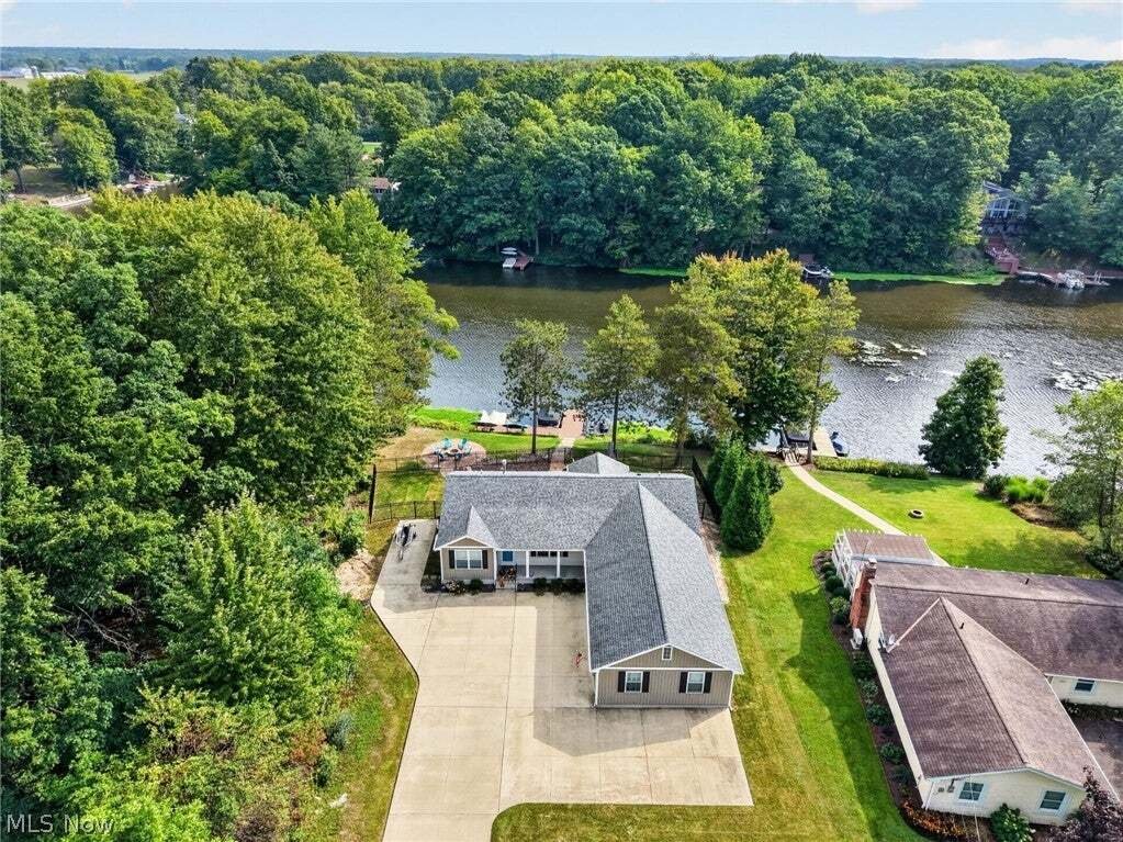 Casa en Roaming Shores, Ohio, Estados Unidos 2 - 18842447