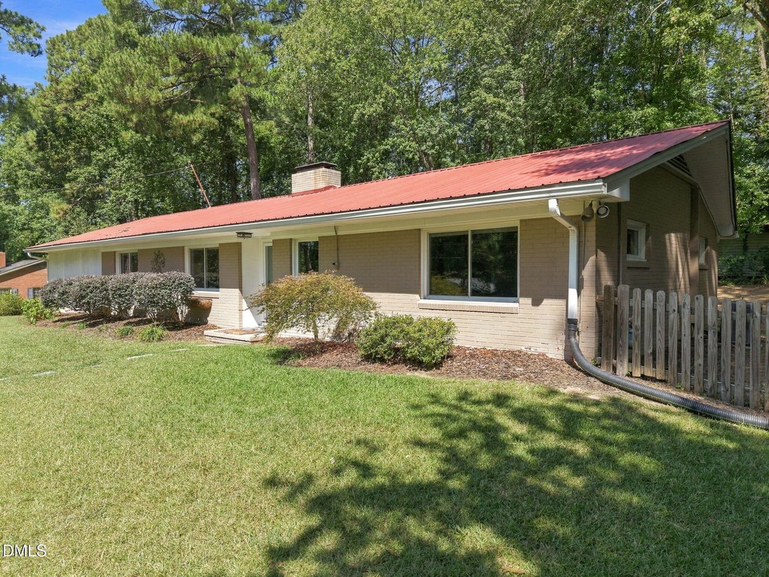House in Chapel Hill, North Carolina, United States 3 - 18225823