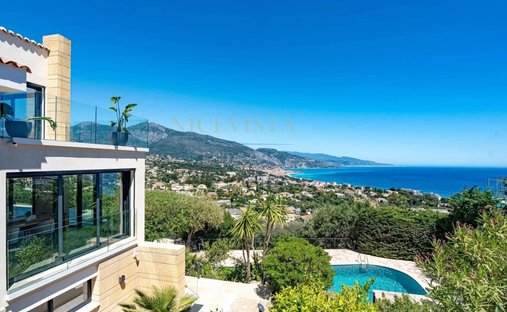 Villa en Cabbe-Saint Roman, Roquebrune-Cap-Martin, Francia 1