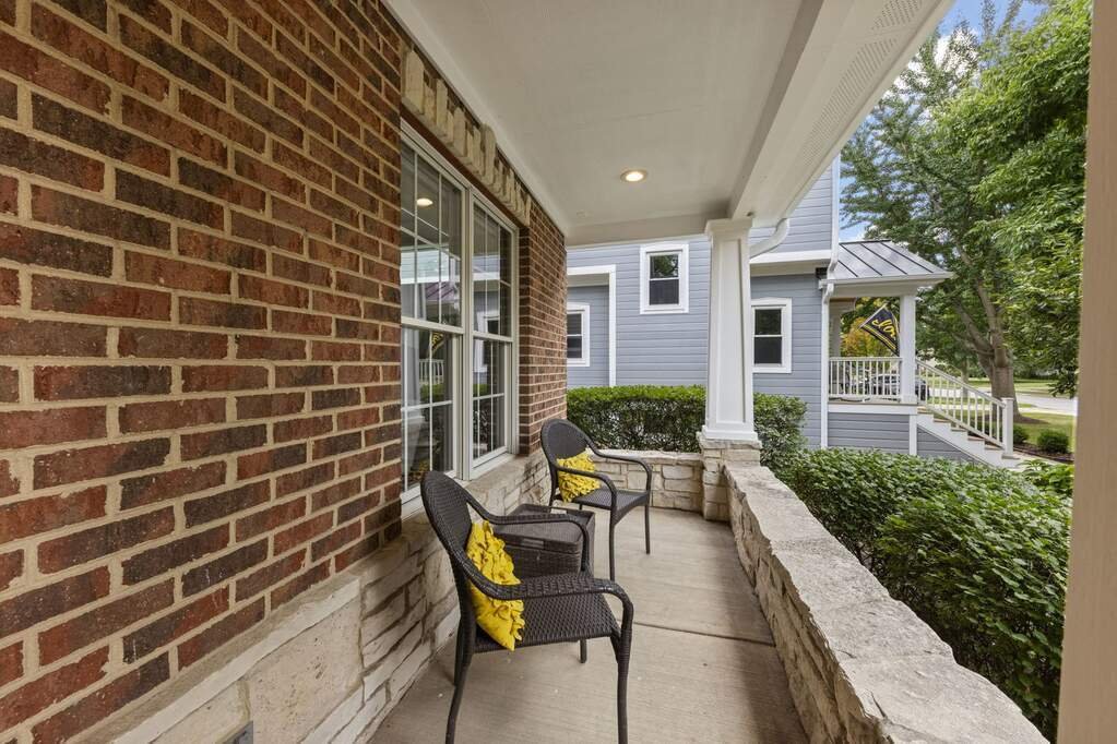 House in Elmhurst, Illinois, United States 3 - 18854224
