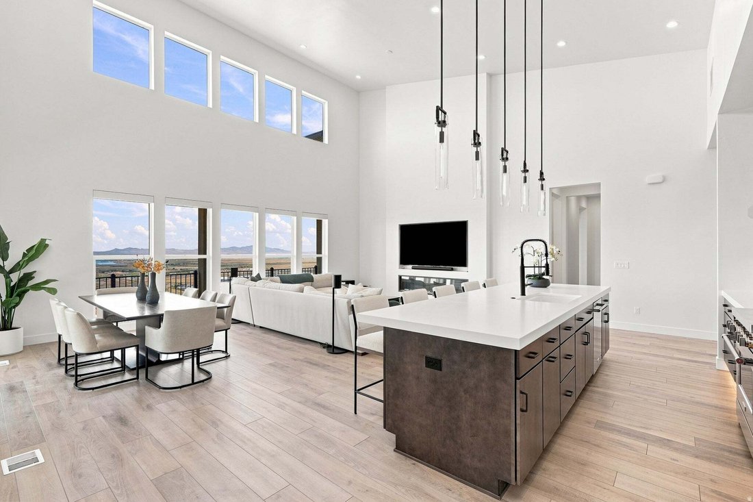 House in North Salt Lake, Utah, United States 3 - 18842033