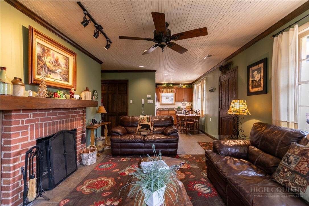 Maison à Blowing Rock, Caroline du Nord, États-Unis 4 - 18845904