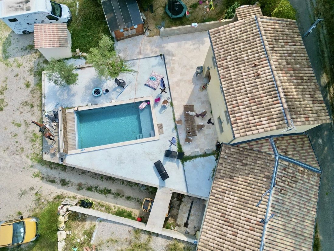 House in Crestet, Provence-Alpes-Côte d'Azur, France 2 - 18857429