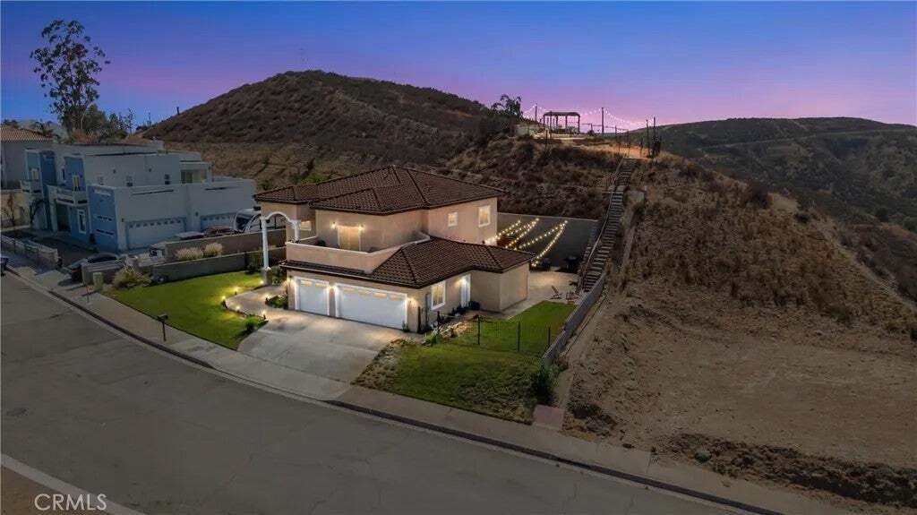 Casa a San Bernardino, California, Stati Uniti 1 - 18843015