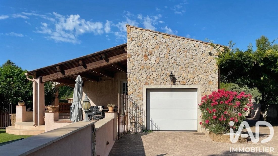 House in Le Cannet-des-Maures, Provence-Alpes-Côte d'Azur, France 2 - 18852006