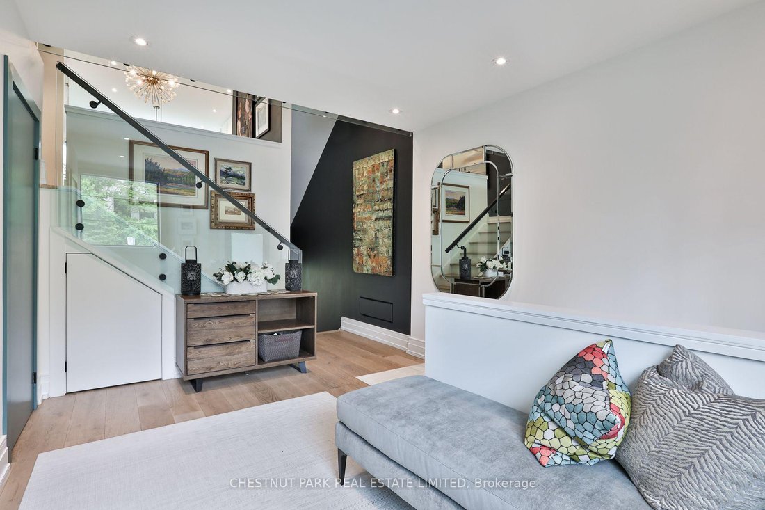 Villa in Toronto, Ontario, Canada 3 - 18850588