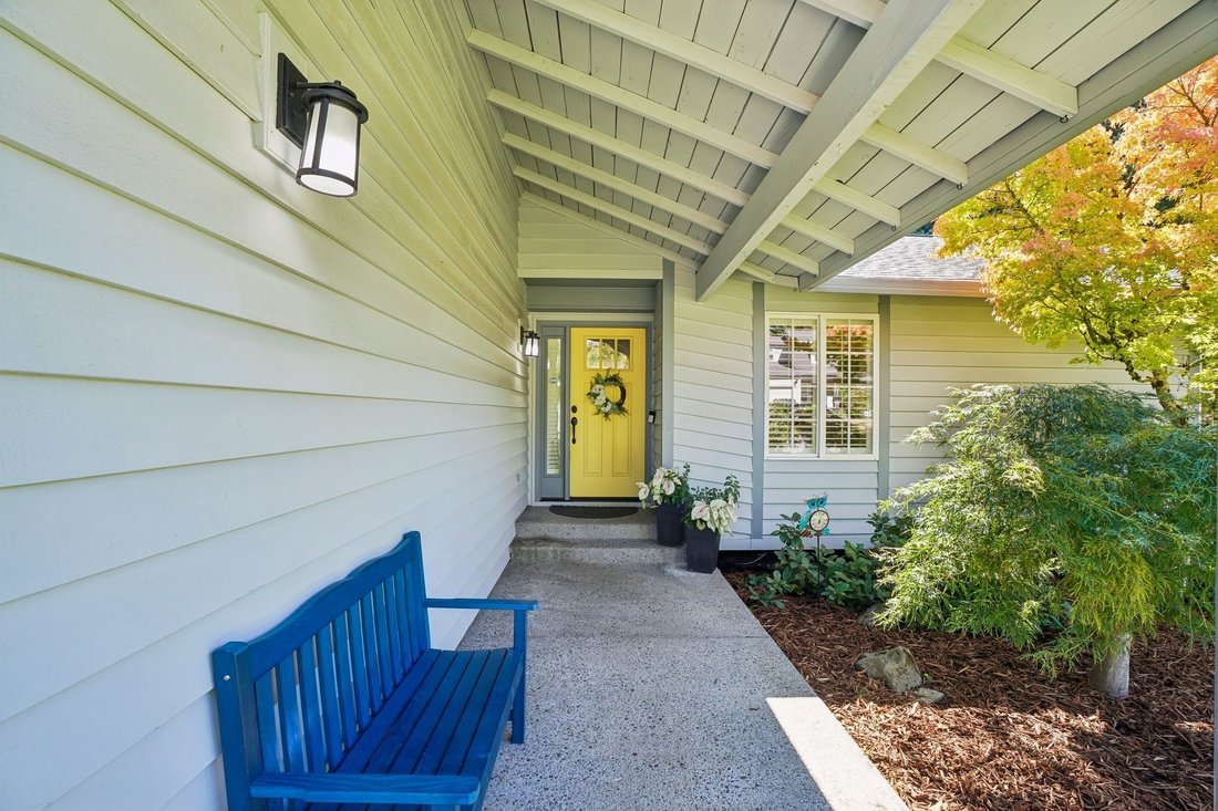 House in Lake Oswego, Oregon, United States 3 - 18851778