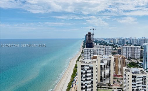 Eigentumswohnung in Hallandale Beach, Florida, Vereinigte Staaten 1