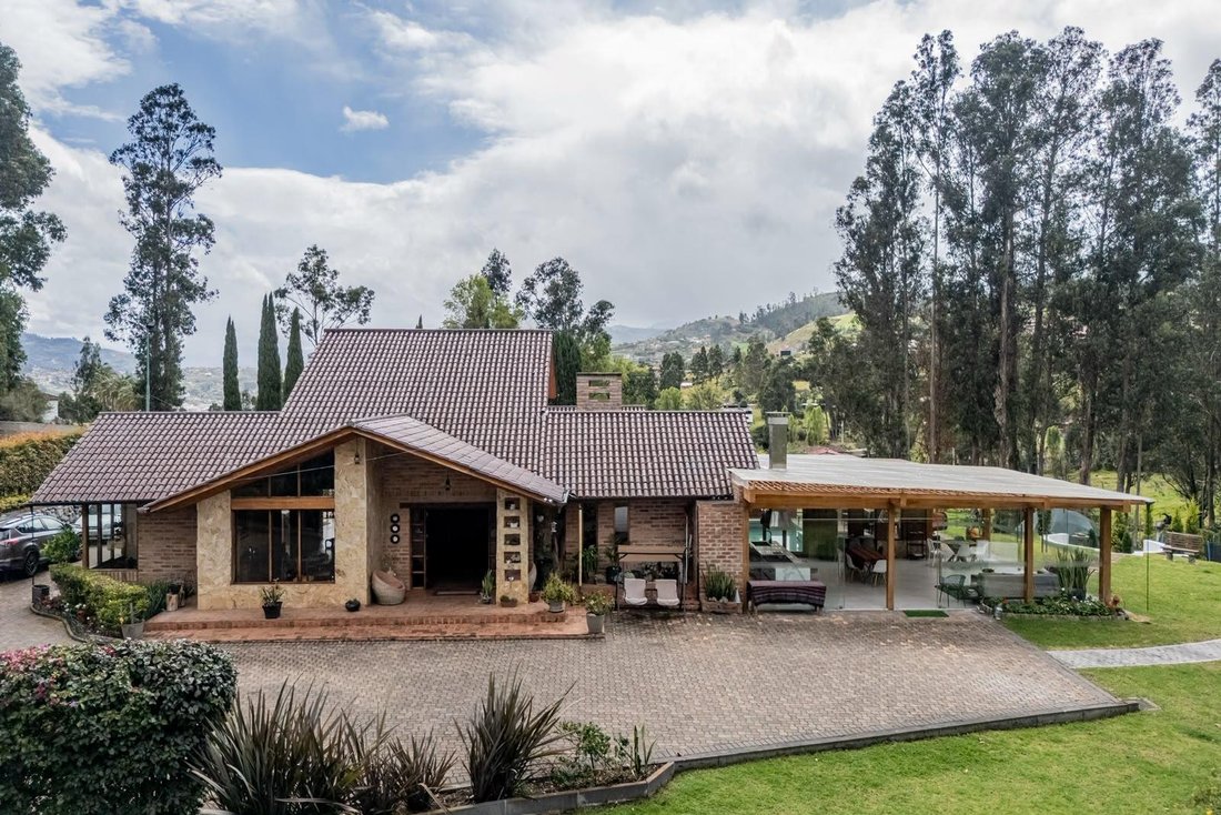 Haus in Chordeleg, Provinz Azuay, Ecuador 2 - 18661586