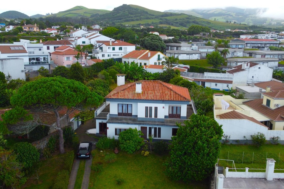 Villa in Lagoa (Nossa Senhora do Rosario), Azores, Portugal 1 - 18854832