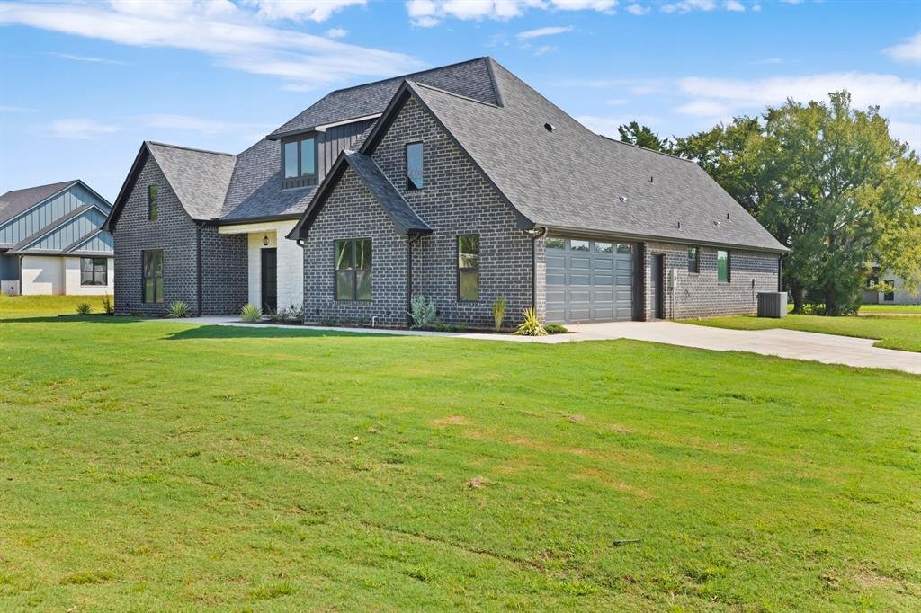 House in Tyler, Texas, United States 2 - 17749410