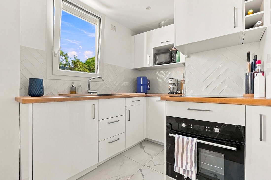Apartment in Violet Commerce, Paris 15e Arrondissement, Paris 3 - 18844506