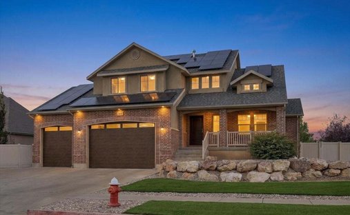 House in Syracuse, Utah, United States 1