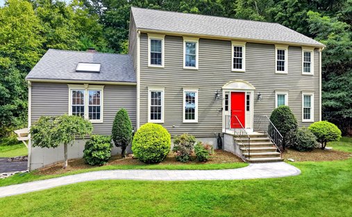 Maison à Milford, Massachusetts, États-Unis 1