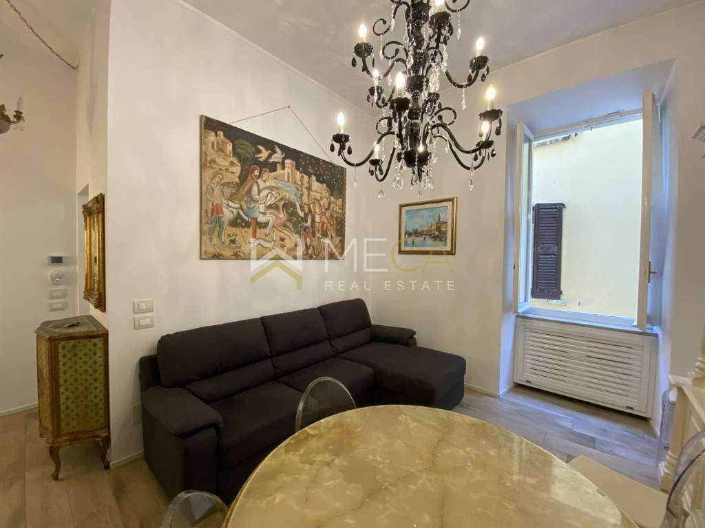 Apartment in Centro Storico, Desenzano del Garda, Lombardy 5 - 18853138