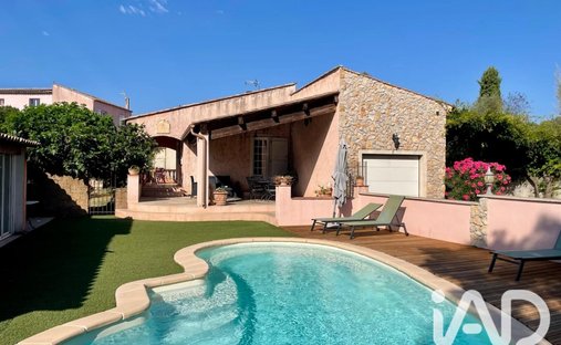 House in Le Cannet-des-Maures, Provence-Alpes-Côte d'Azur, France 1