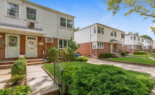 House in New York, New York, United States 1