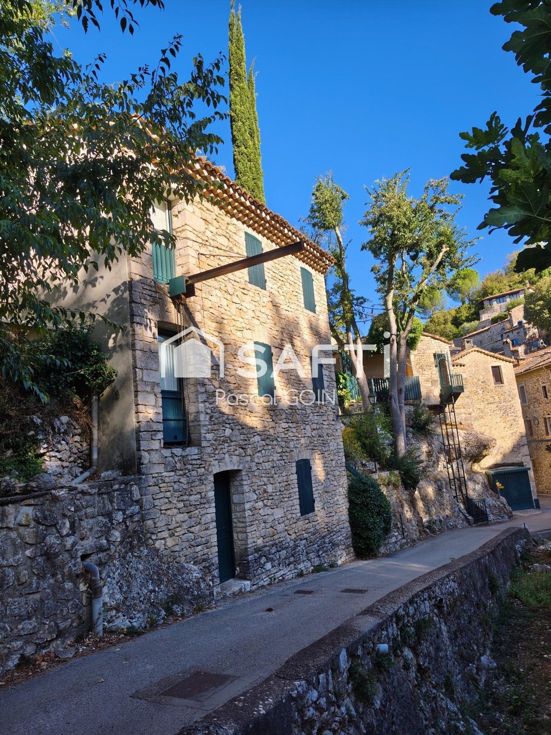 Casa en Rochegude, Occitania, Francia 1 - 18851024