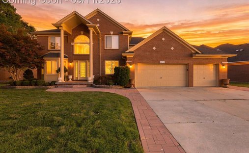 House in Mount Clemens, Michigan, United States 1