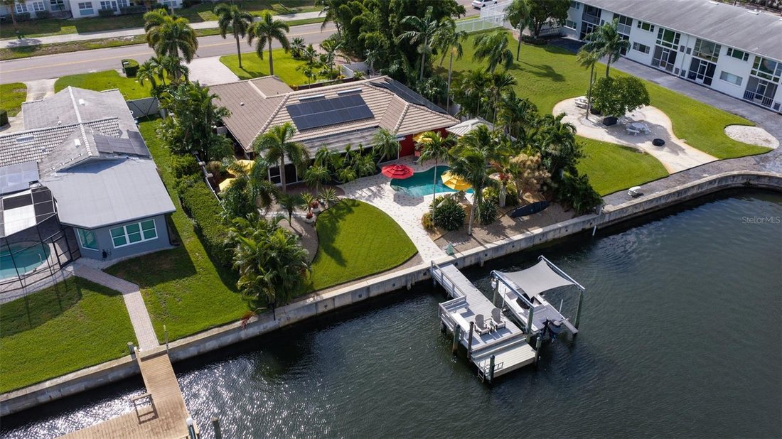 House in St. Petersburg, Florida, United States 1 - 18855620