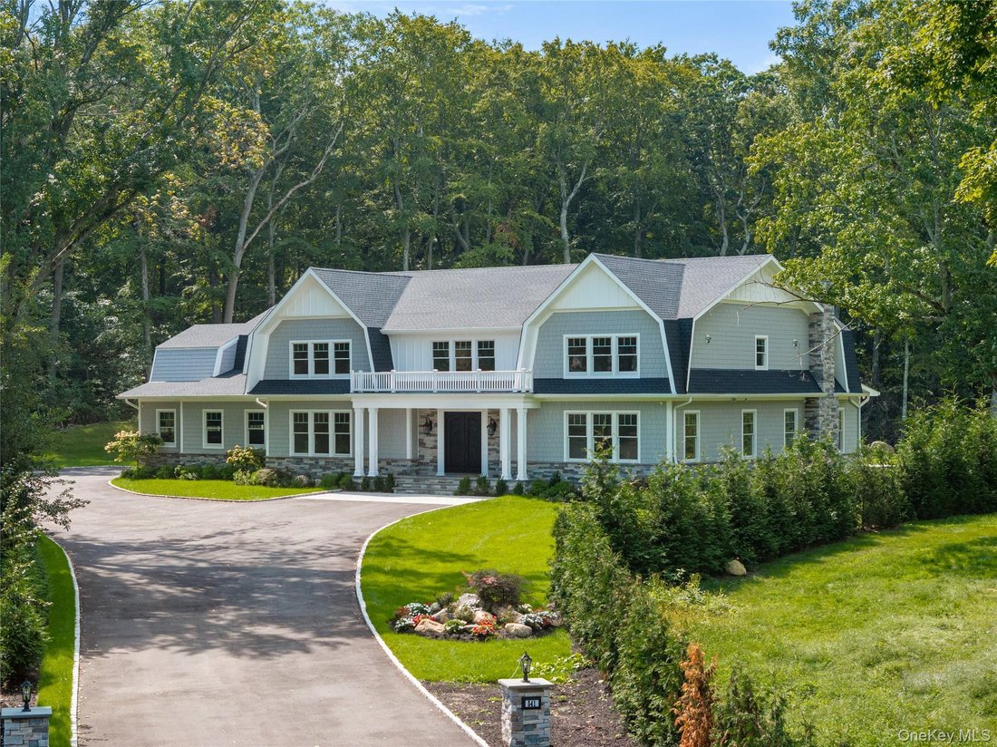 Haus in Syosset, New York, Vereinigte Staaten 1 - 18855869