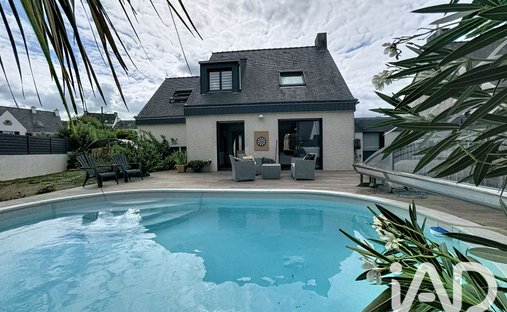 House in Le Bono, Brittany, France 1