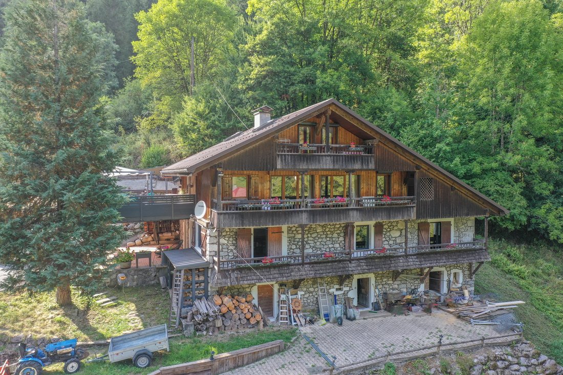 Maison à Sud, Thônes, France 1 - 18460565