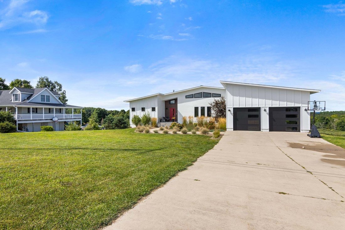 House in Central Lake, Michigan, United States 3 - 18851588
