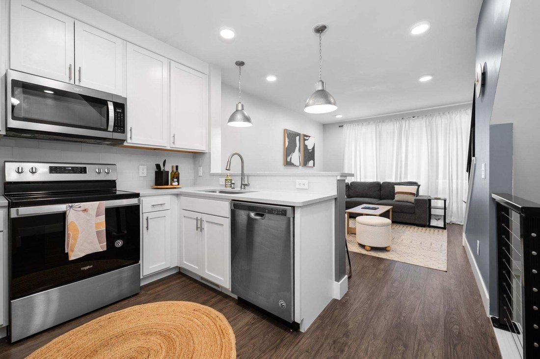 Condo in Garfield Township, Michigan, United States 4 - 18855711