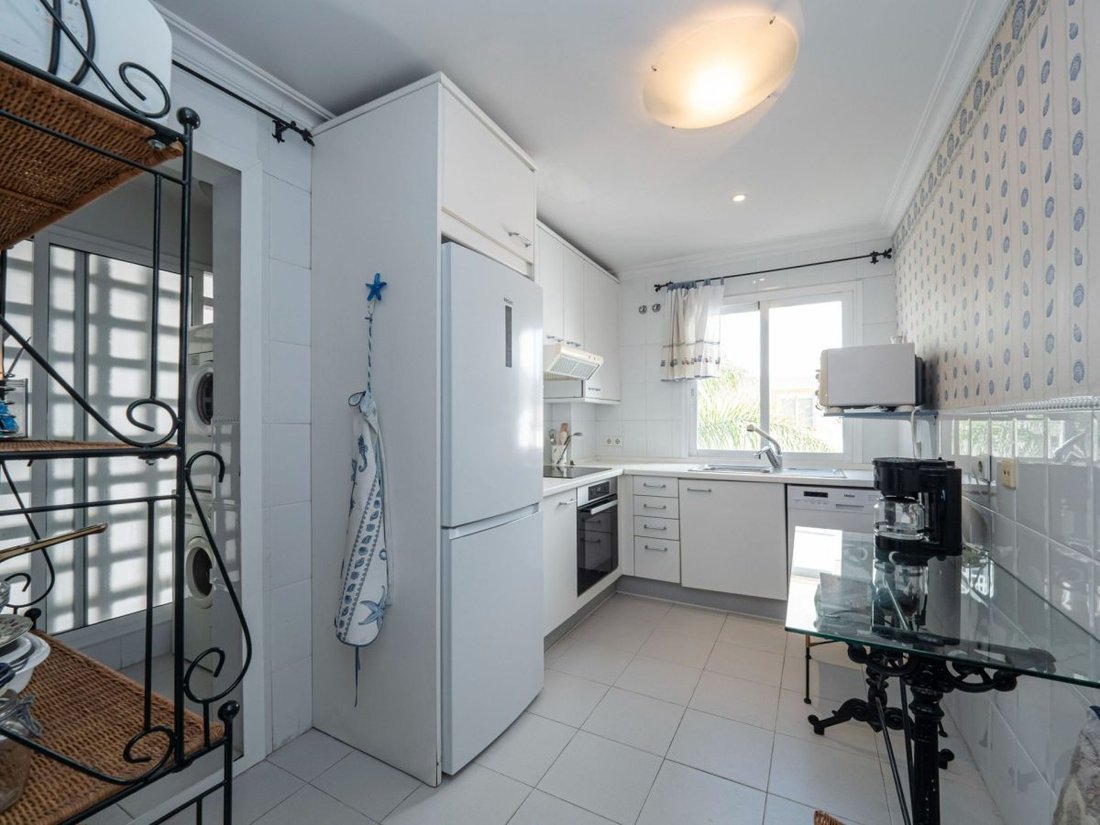 Apartment in Puerto Banus, Marbella, Spain 4 - 18855775